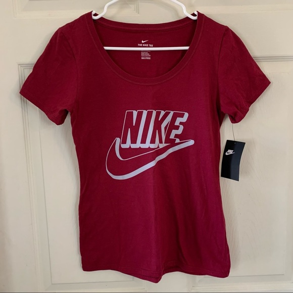 Nike Tops - New! Nike Tee extra small
